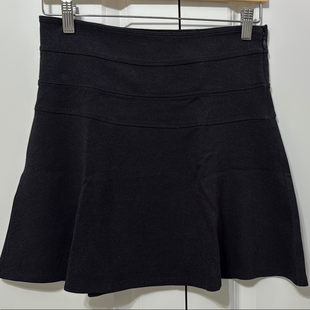 Athleta Ponte Twill Skirt, Black, Size 0, EUC